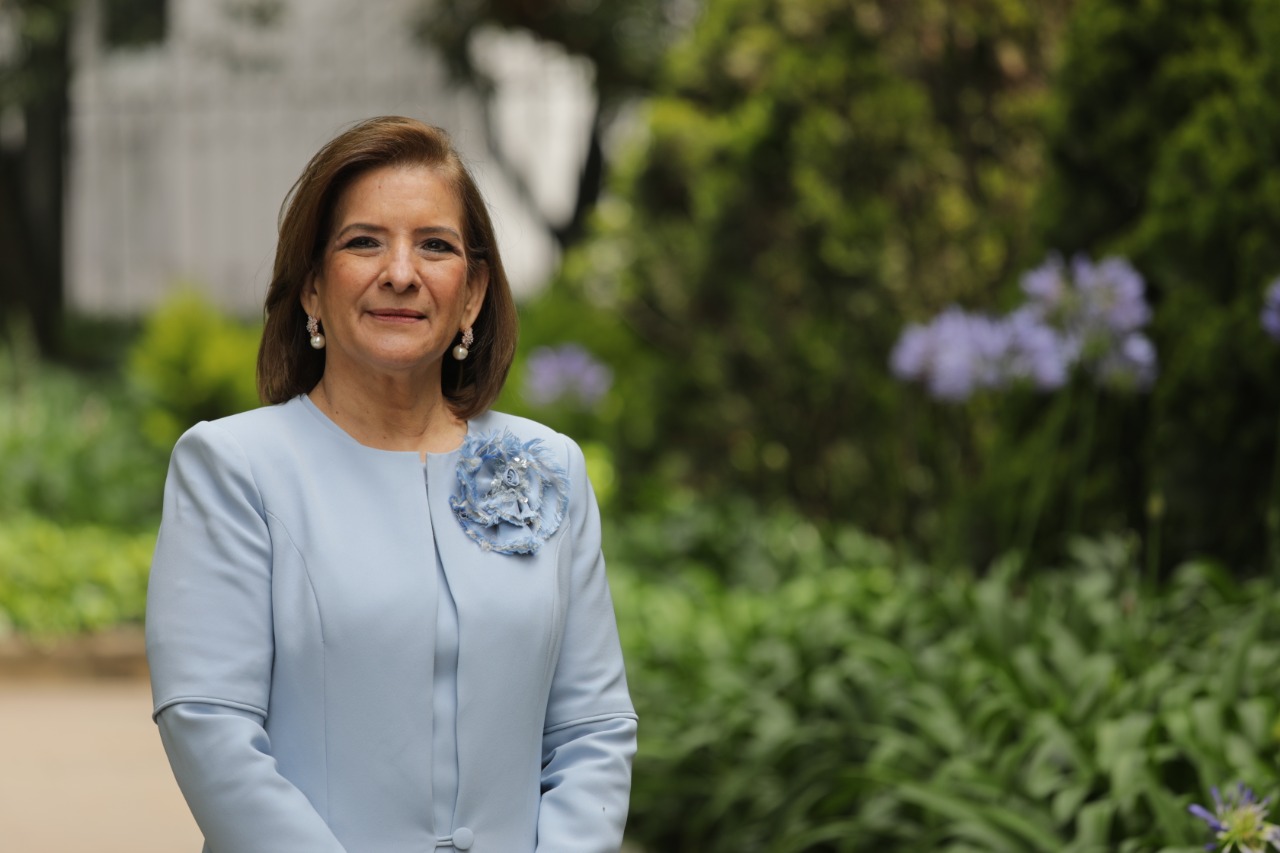 PROCURADORA