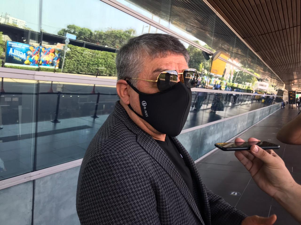RODOLFO EN EL AEROPUERTO