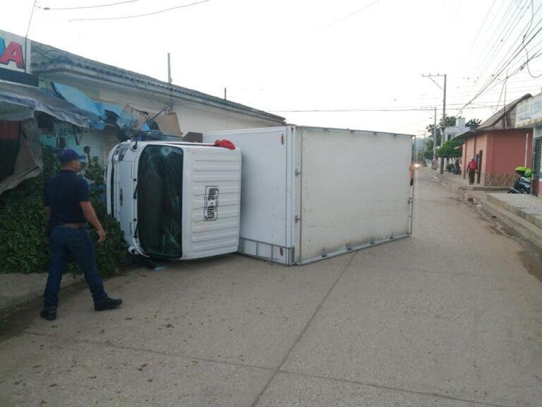 CAMION