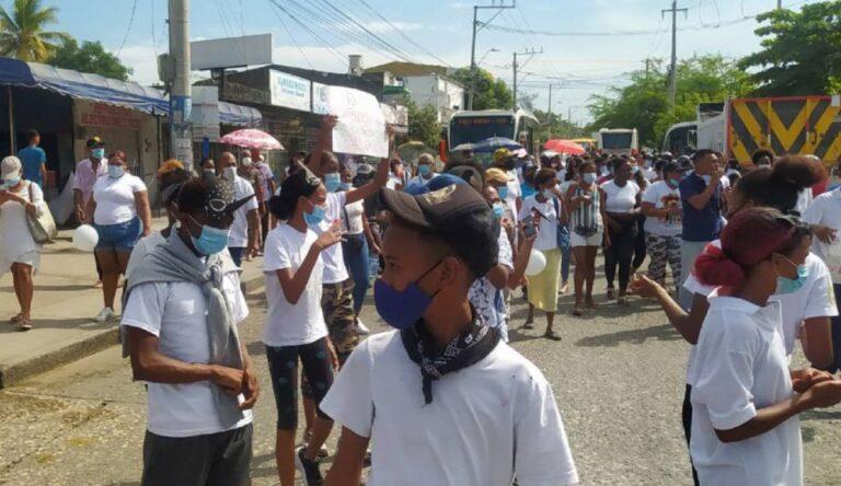 protesta contra el dengue