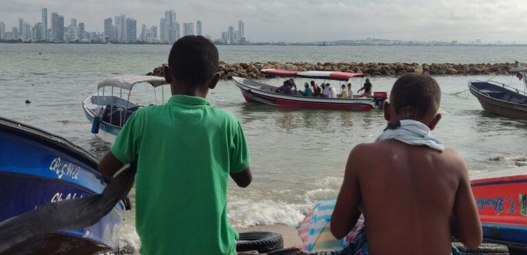NIÑOS EN TIERRABOMBA