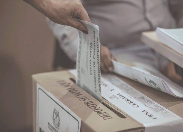 FIESTA DEMOCRÁTICA