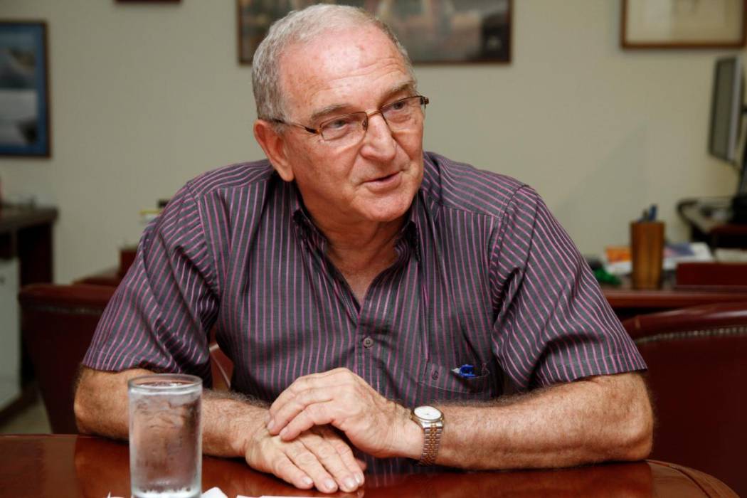 RAMON DE LEON H