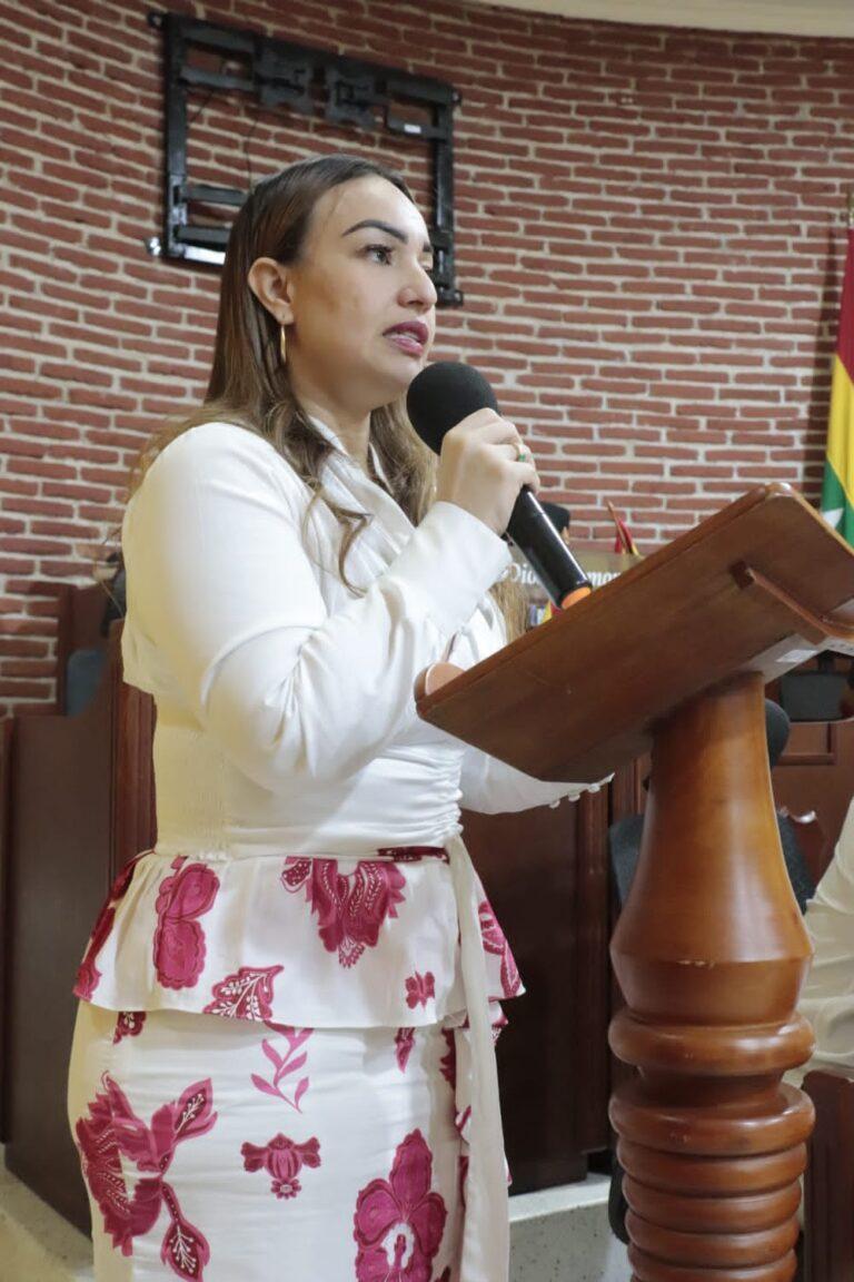 gloria estrada