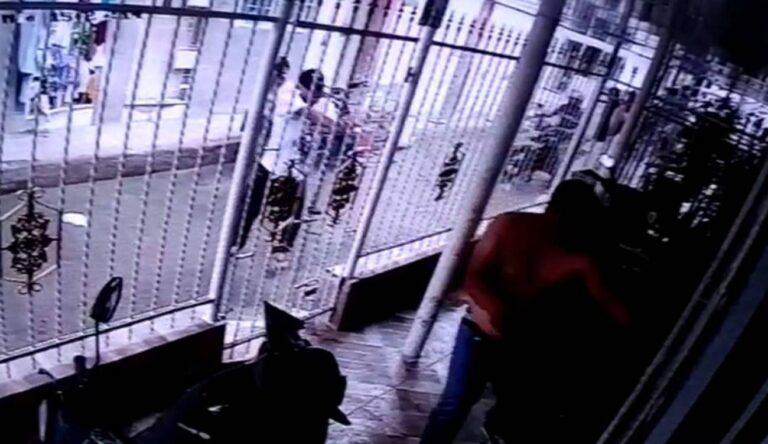ATENTADO CONTRA POLICÍA