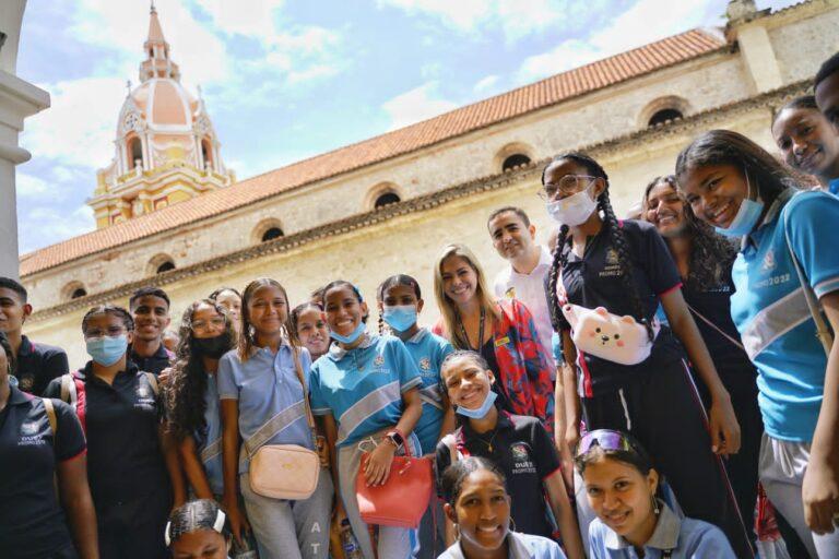 EN LA SEDE DE LA GOBERNACIÓN