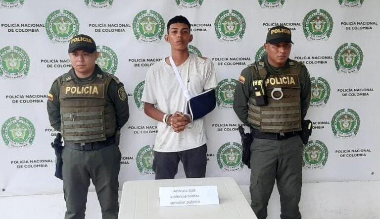 ATROPELLO A UN POLICIA