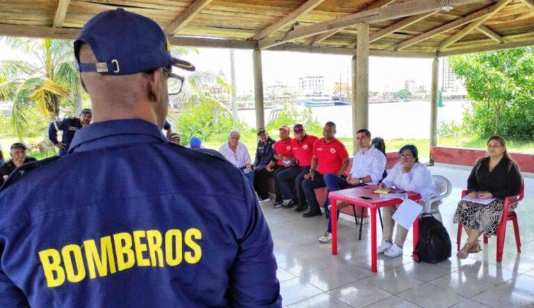 REUNION CON LOS BOMBEROS