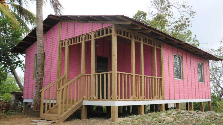 casas rojas en san andres