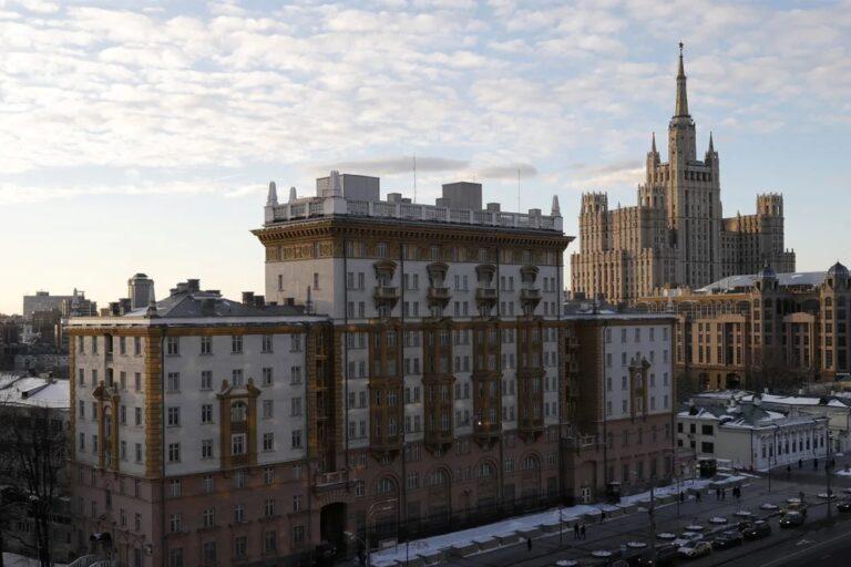 embajada en rusia