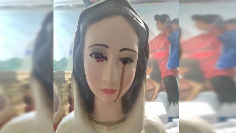 esta llorando sangre