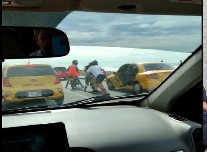 roban a turista