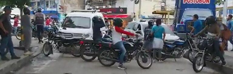 PROTESTA DE MOTOS