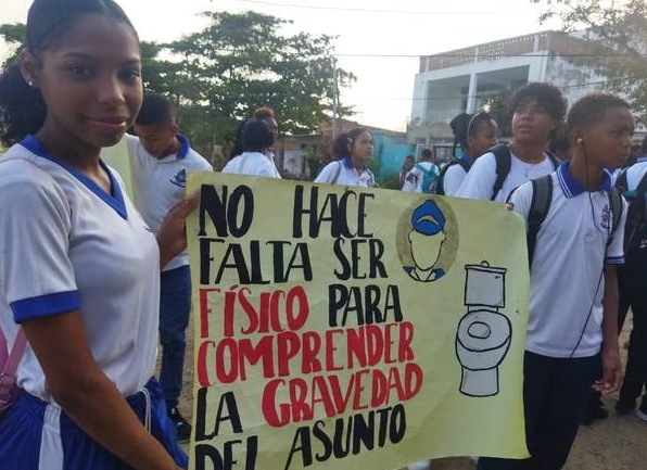 protestan estudiantes