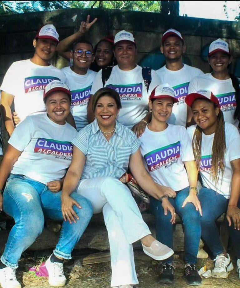 clau y los jovenes