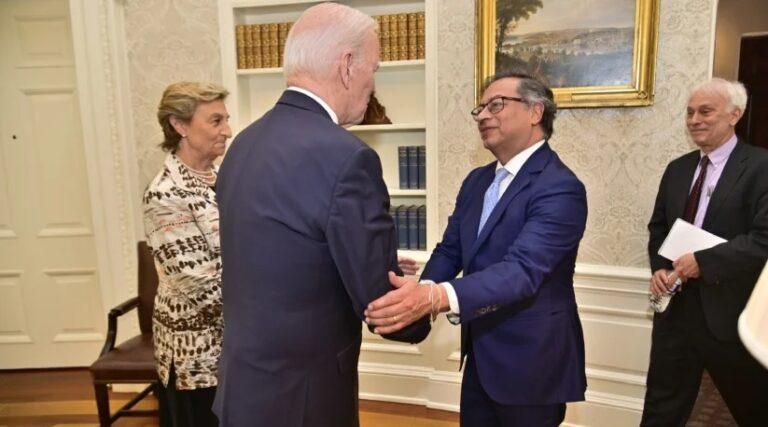 petro y biden en cumbre