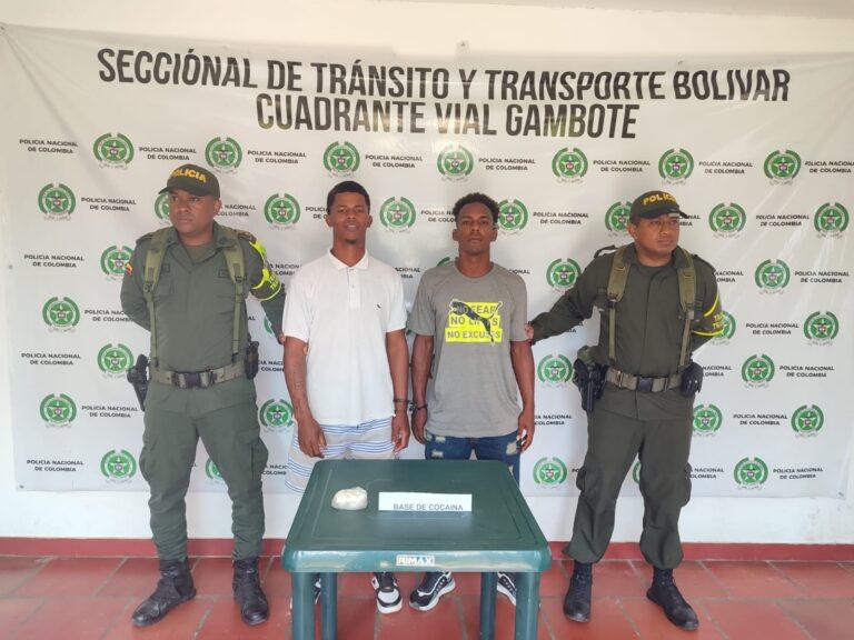 LOS PILLARON CON COCAINA