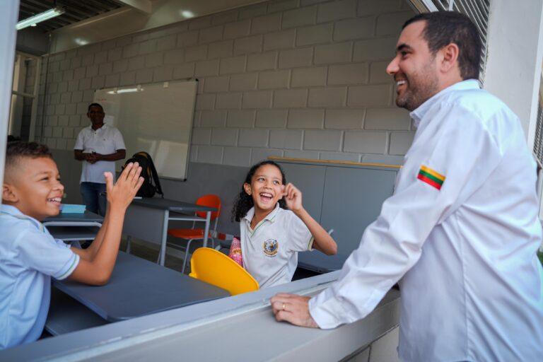 yamilito en el colegio