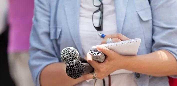 MUJERES PERIODISTAS