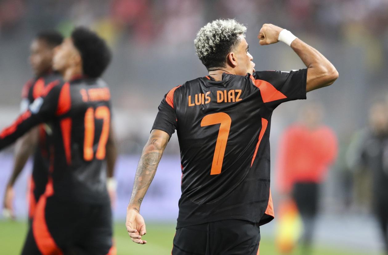 luis diaz celebra