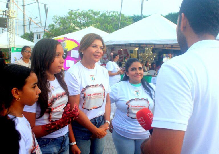 claudia espinosa con rcn