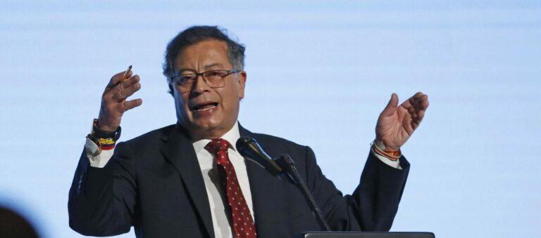 gustavo petro ok