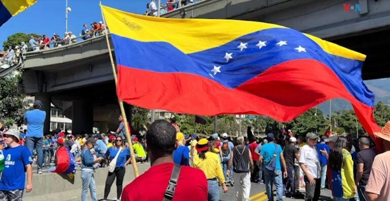 viva el bravo pueblo