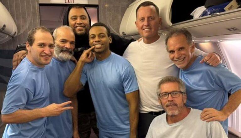 seis personas en libertad