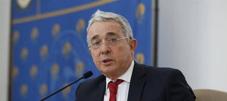 uribe no fue