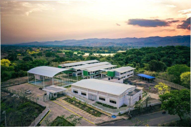 megaolegio a universidad