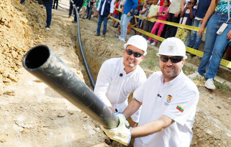 yamilito agarrando el tubo ok