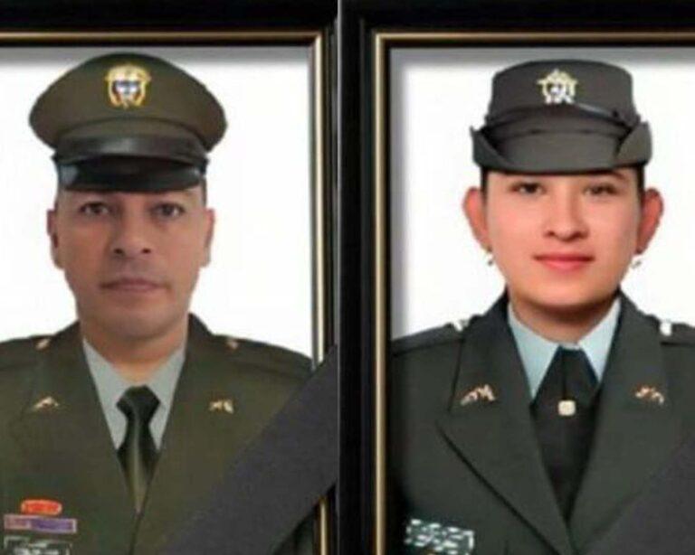 dos uniformados asesinados