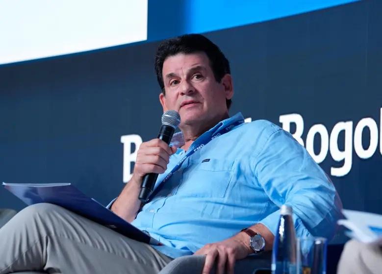 luis carlos sarmiento