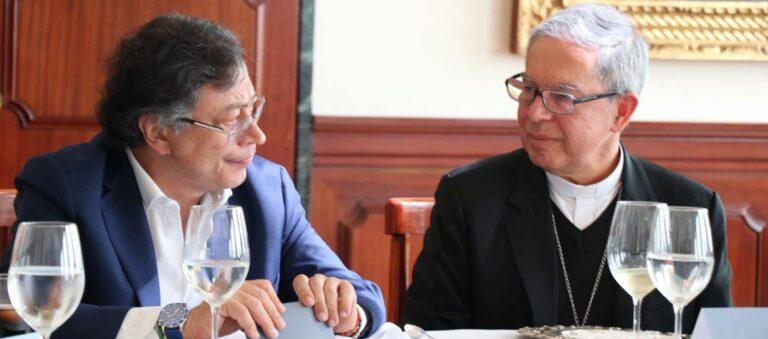petro y monseñor
