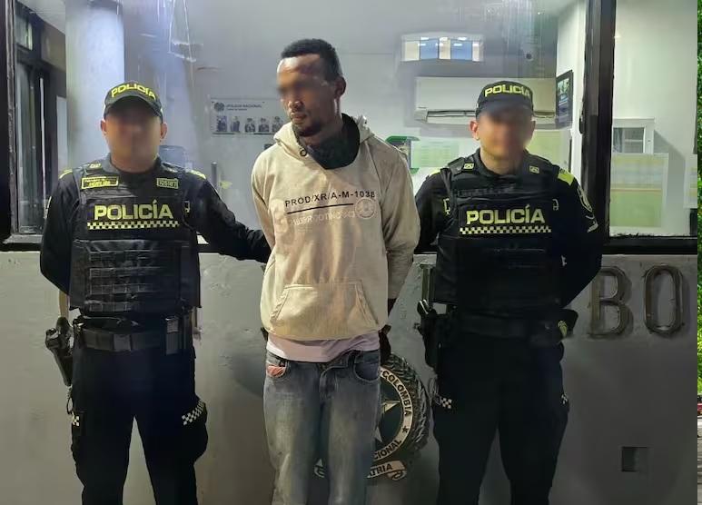 SE ROBO UNA CADENA
