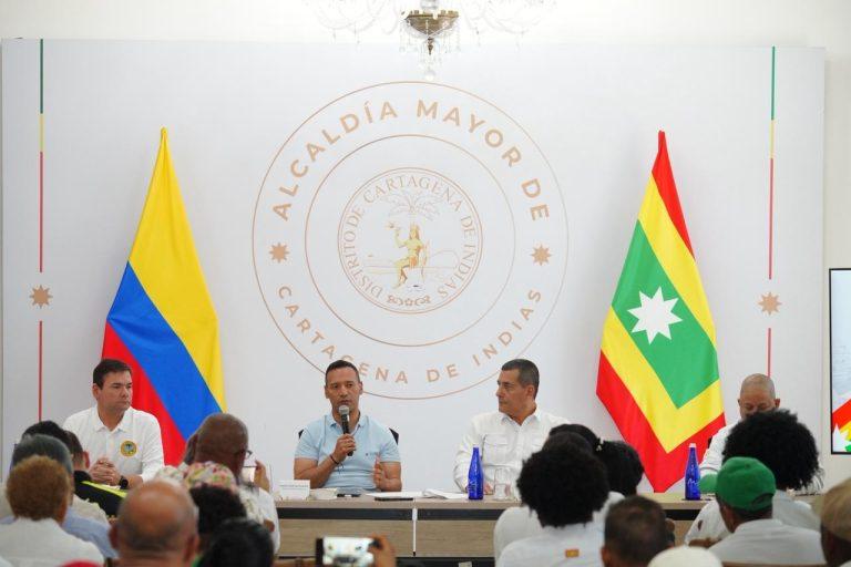 el ministro con el microfono