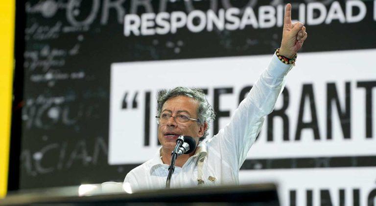 PETRO PEDOFILOS