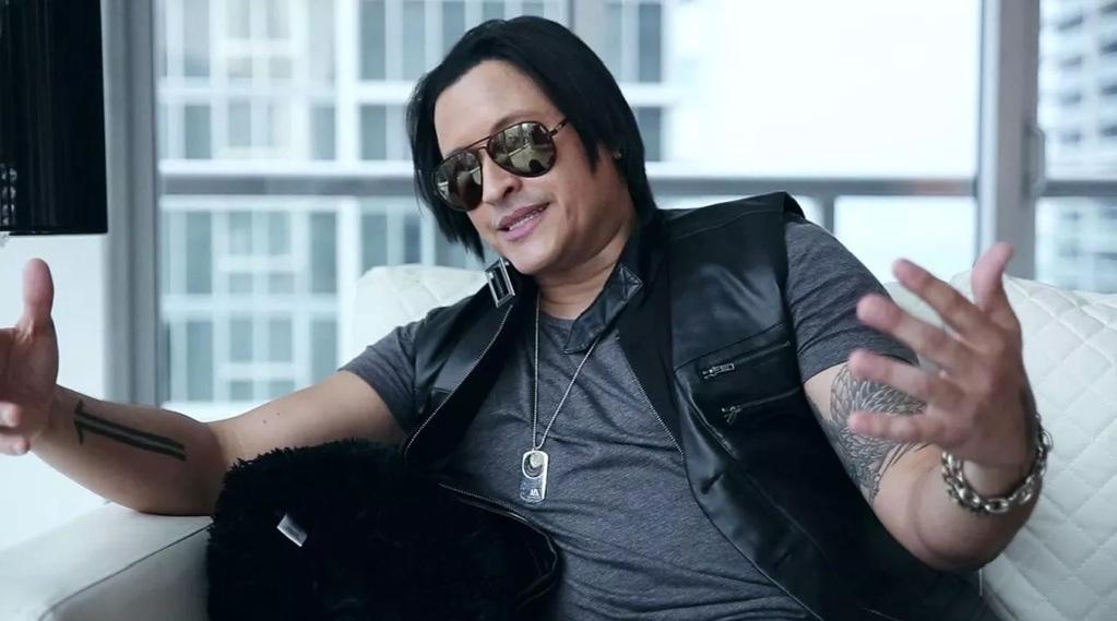 elvis crespo