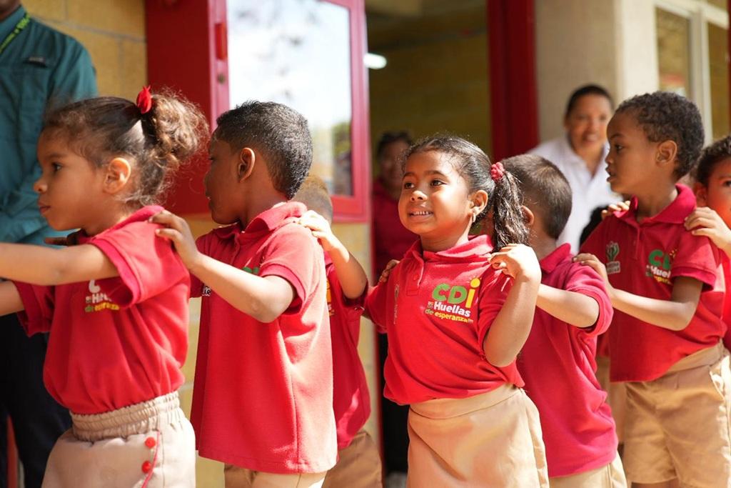fila niños