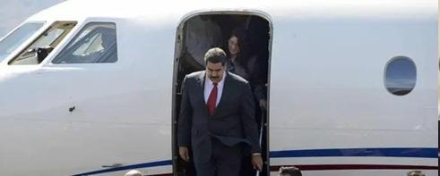 maduro en el avion