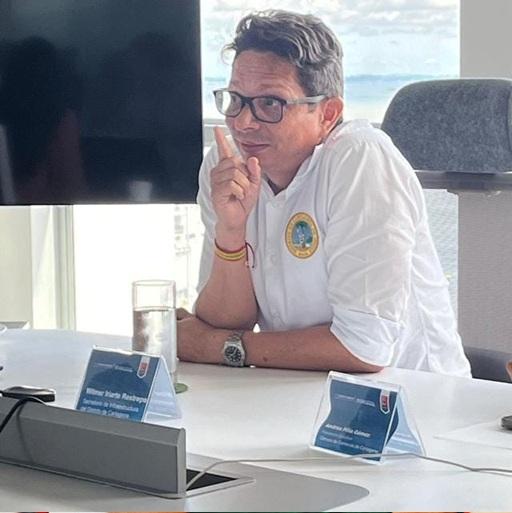 OTRA FOTO DE IRIARTE