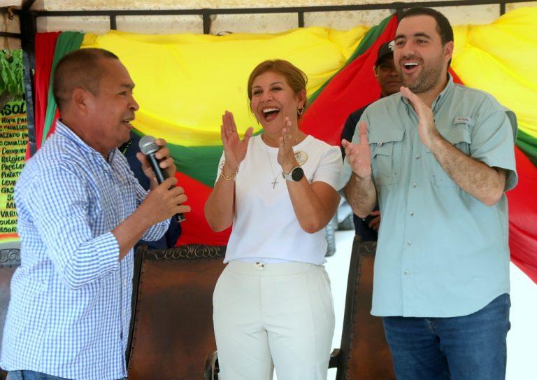 gobernador y alcaldesa