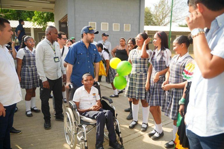 yamilito con el discapacitado