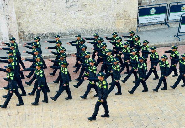 100 nuevos policias