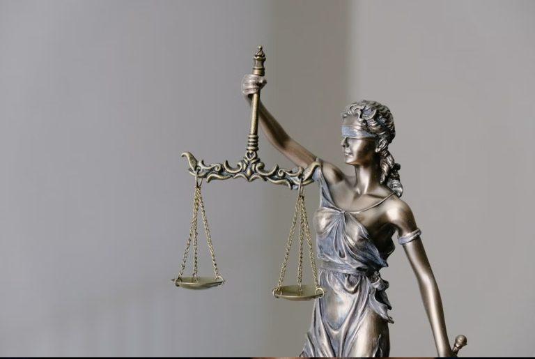 balanza de la justicia
