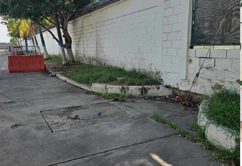 cierran alcantarilla