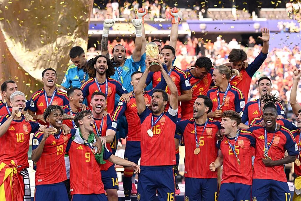 ESPAÑA CAMPEON