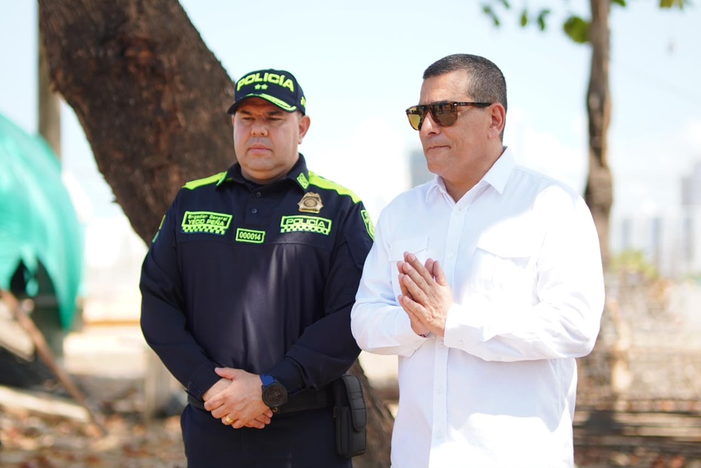 otra foto del general