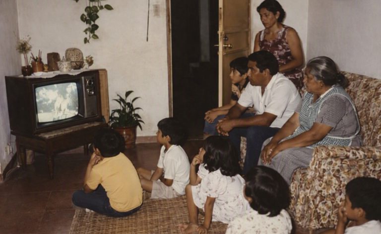 unión en torno a la tv