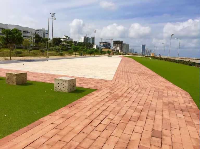 PARQUE LINEAL